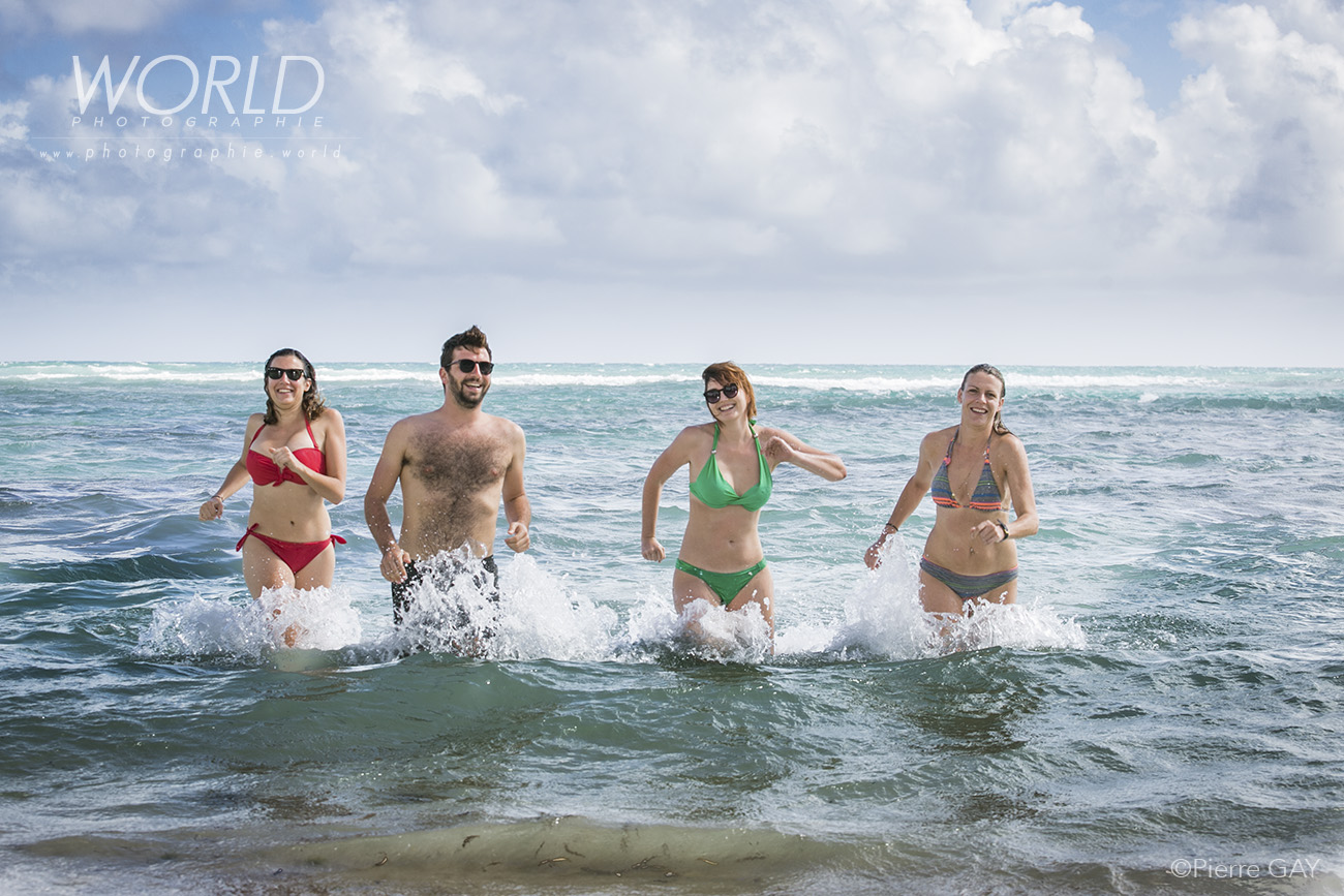 World Photographie, Des photos de vous à la plage, sur ou sous l'eau, en Guadeloupe. © Pierre GAY Photographe Guadeloupe www.perceive.world avec Philippe Pagot